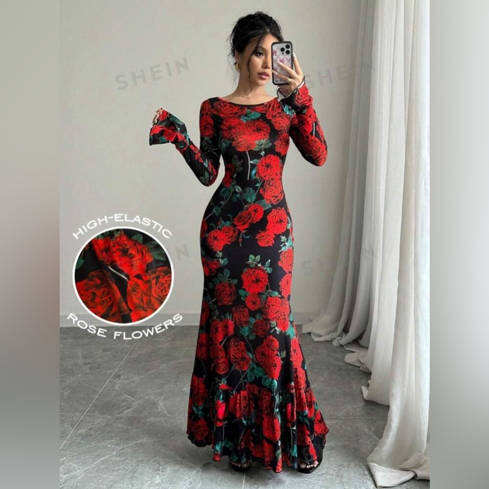 SHEIN Privé Women Floral Print
Round Neck Flare Sleeve Fishtaiil